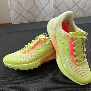 Adidas Terrex Agravic Flow 2 ‘Pulse Lime Turbo’    Women’s Size 6